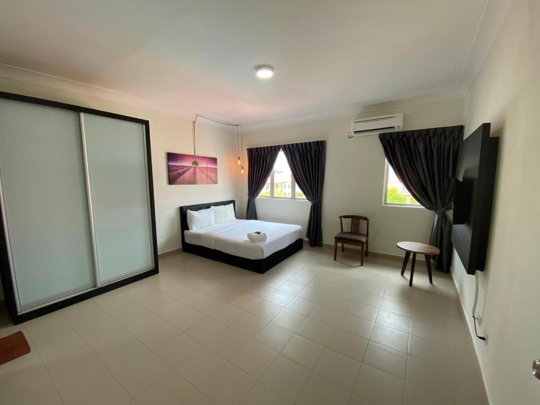Tiara Desaru Resort Exterior photo