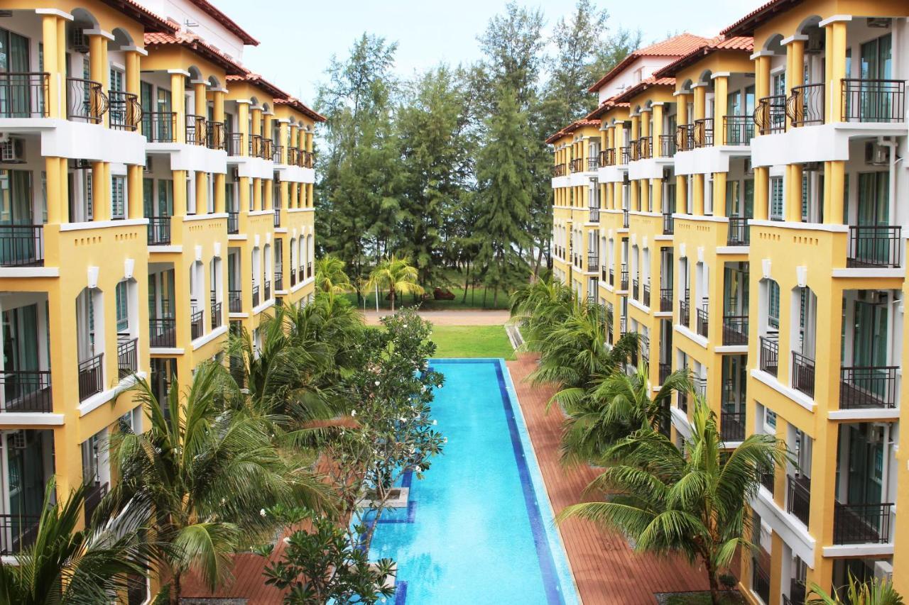 Tiara Desaru Resort Exterior photo